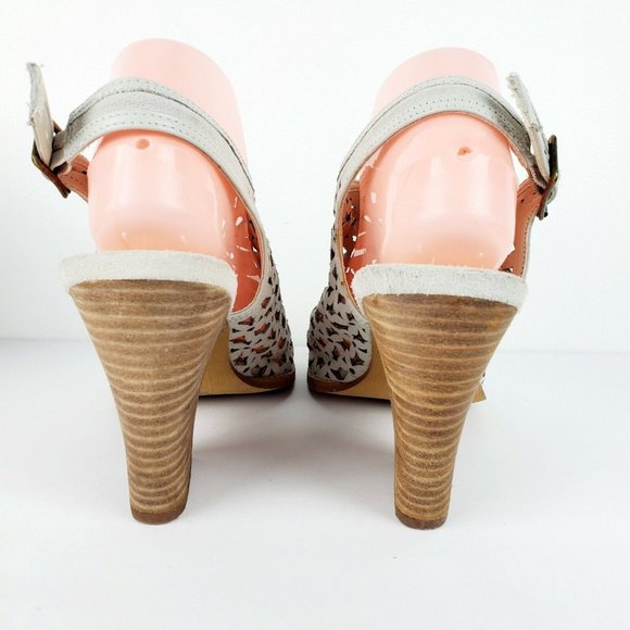 Very Volatile Women's White Leather Cut-Out Slingback Open Toe Heel Sandal Sz 9 - Picture 5 of 7